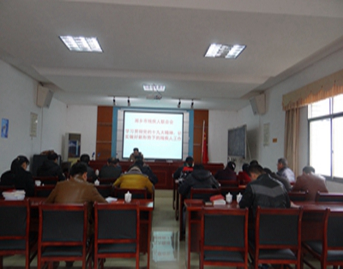 ѧϰ�᳹����ʮ�Ŵ�����ʵ�����������µĲм��˹���